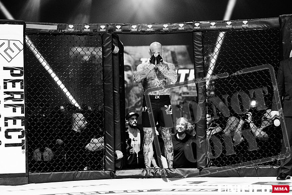 Unified MMA 64 -0985