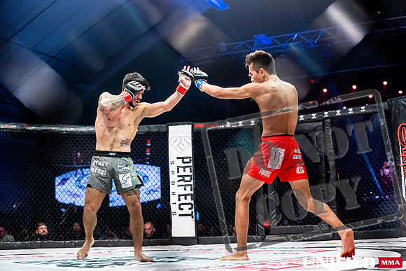 Unified MMA 64 -0878
