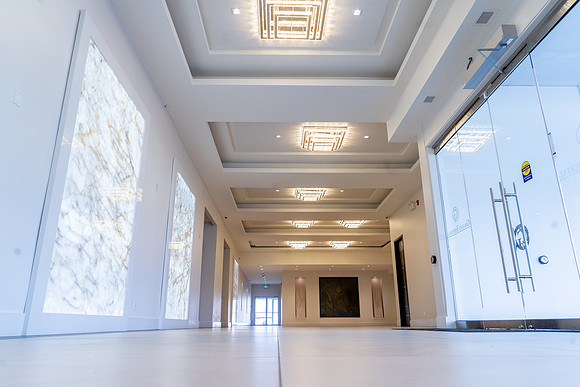 ALI05681