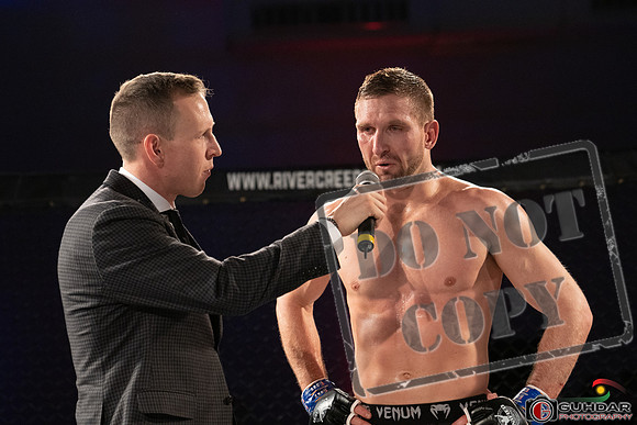7R400178