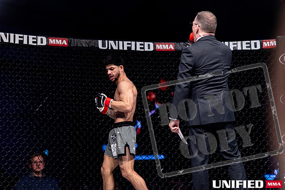 Tony Rojas vs. J. Gutierrez-0050