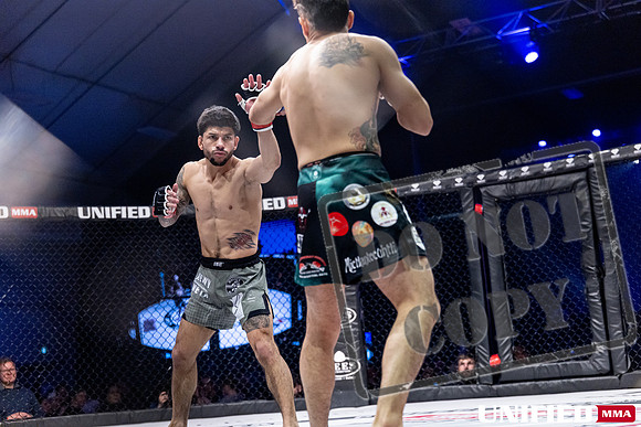 Tony Rojas vs. J. Gutierrez-0051