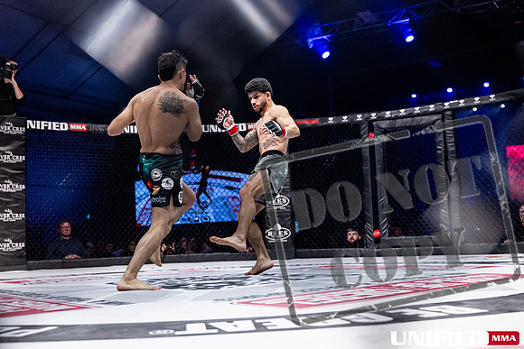 Tony Rojas vs. J. Gutierrez-0054