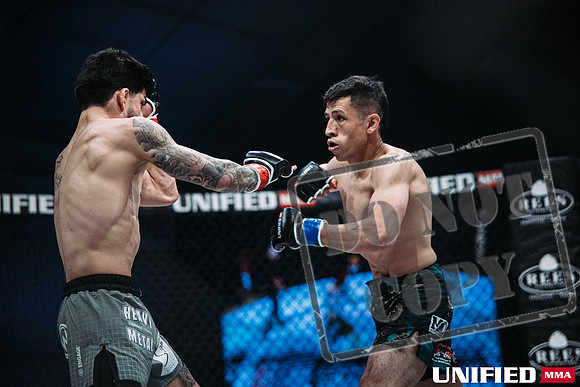 Tony Rojas vs. J. Gutierrez-0095