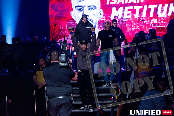Gabriel Brown 2-0 vs Isaiah Metituk -0003