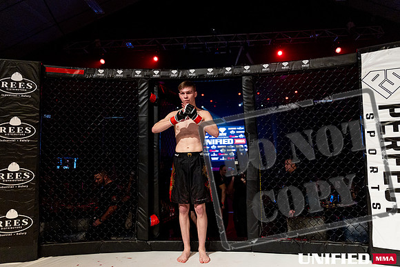 Gabriel Brown 2-0 vs Isaiah Metituk -0052