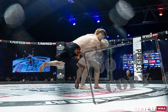 Gabriel Brown 2-0 vs Isaiah Metituk -0073
