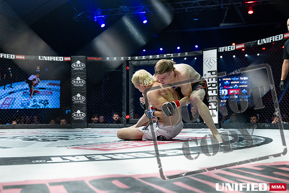 Gabriel Brown 2-0 vs Isaiah Metituk -0077
