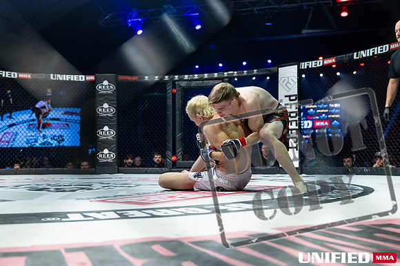 Gabriel Brown 2-0 vs Isaiah Metituk -0078