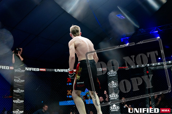 Gabriel Brown 2-0 vs Isaiah Metituk -0095