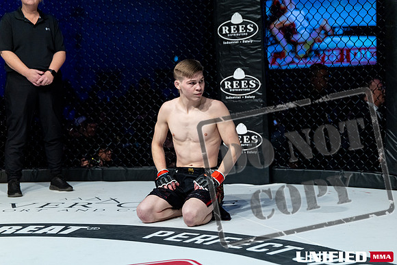 Gabriel Brown 2-0 vs Isaiah Metituk -0104