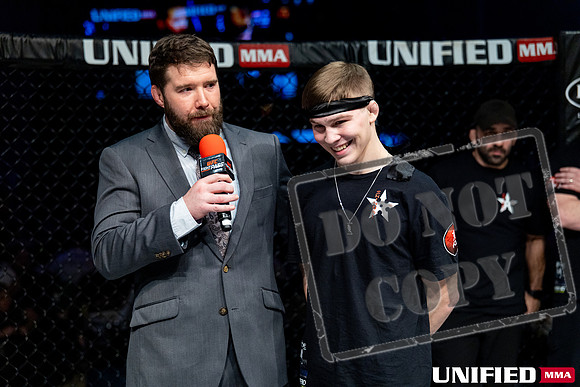 Gabriel Brown 2-0 vs Isaiah Metituk -0116