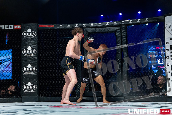 Caleb Trudeau vs Darren Martin -0032