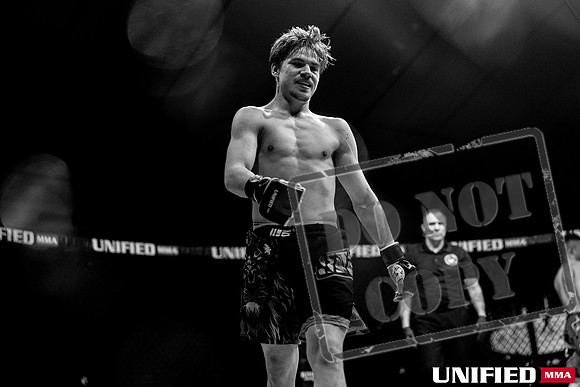 Juan Mora vs Jadon Hewitt -0073