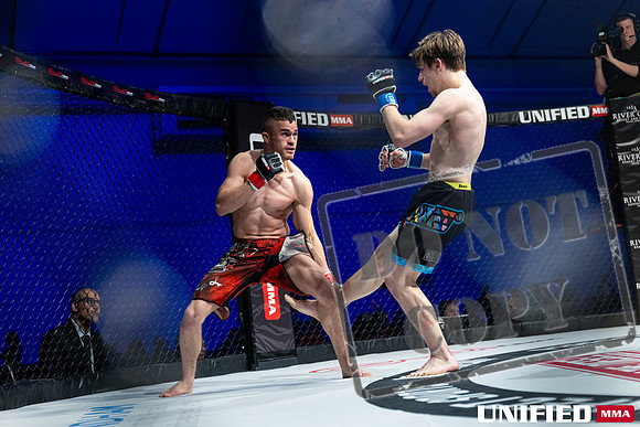 Juan Mora vs Jadon Hewitt -0084