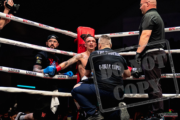 Mike McWilliams vs Luis Prieto-0104