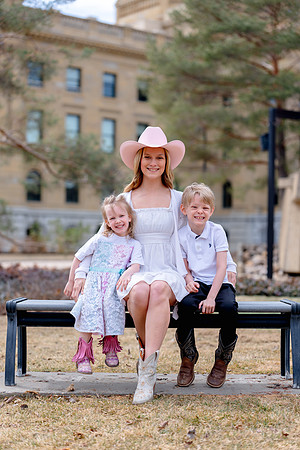 Chad + Alanis Family pictures Apr 19 2026-0028