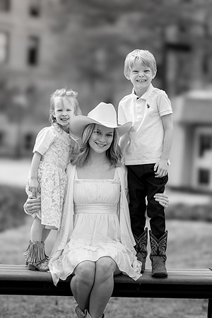 Chad + Alanis Family pictures Apr 19 2026-0034