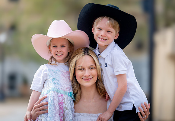 Chad + Alanis Family pictures Apr 19 2026-0039