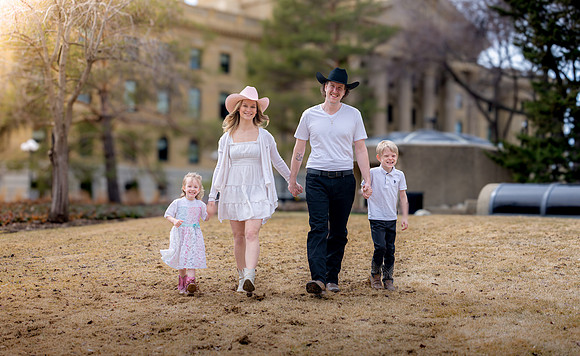 Chad + Alanis Family pictures Apr 19 2026-0084