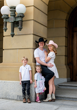 Chad + Alanis Family pictures Apr 19 2026-0139