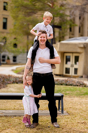 Chad + Alanis Family pictures Apr 19 2026-0137