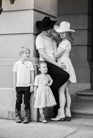 Chad + Alanis Family pictures Apr 19 2026-0144