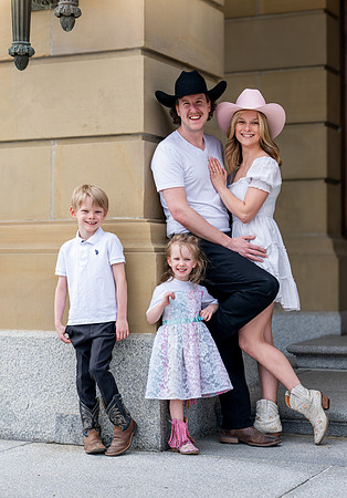 Chad + Alanis Family pictures Apr 19 2026-0145