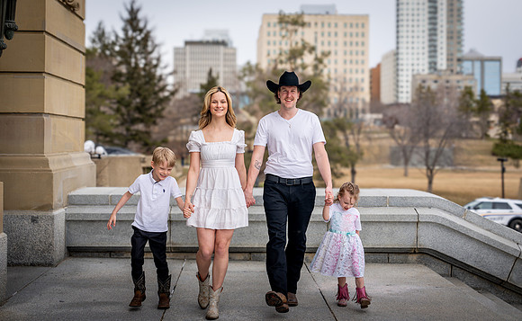 Chad + Alanis Family pictures Apr 19 2026-0161