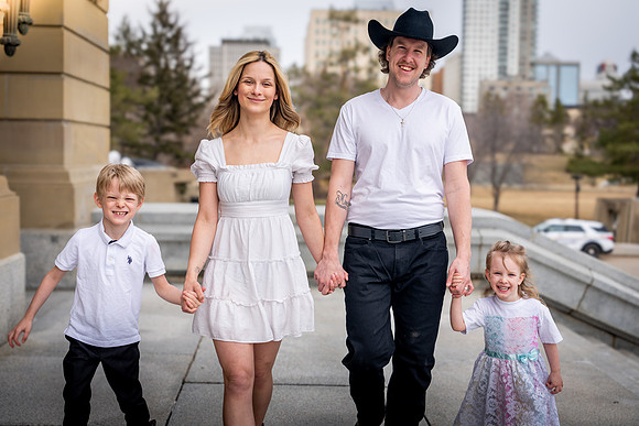 Chad + Alanis Family pictures Apr 19 2026-0164