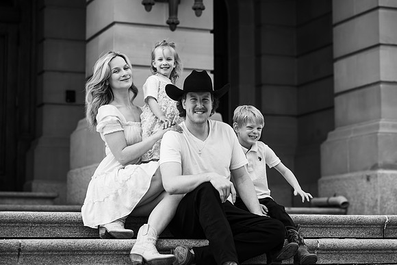 Chad + Alanis Family pictures Apr 19 2026-0170
