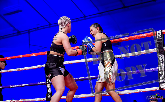 Alexas Kubicki vs Ruqsana Begum-0099
