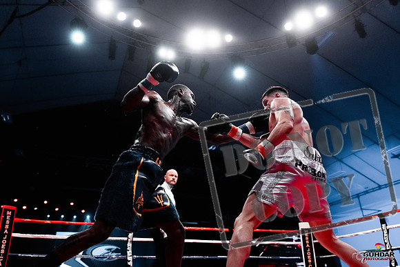 Humberto Salas vs Brandon Lee -0102
