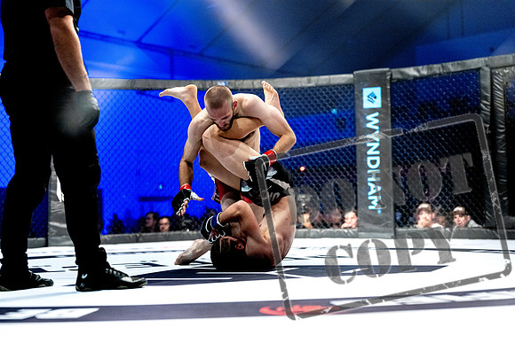 Volodymyr Zakharevych vs Tyler Gisele-0111