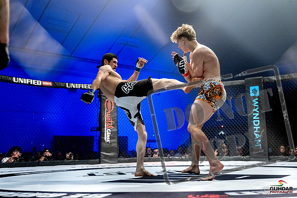 Edwyn Petrea vs. Shodmon Pirimsoev-0105