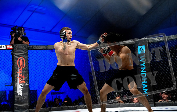 TRAN LE VS. ANTON SITALO-0032