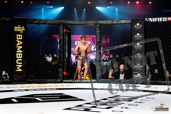 Edwyn Petrea vs. Shodmon Pirimsoev-0037