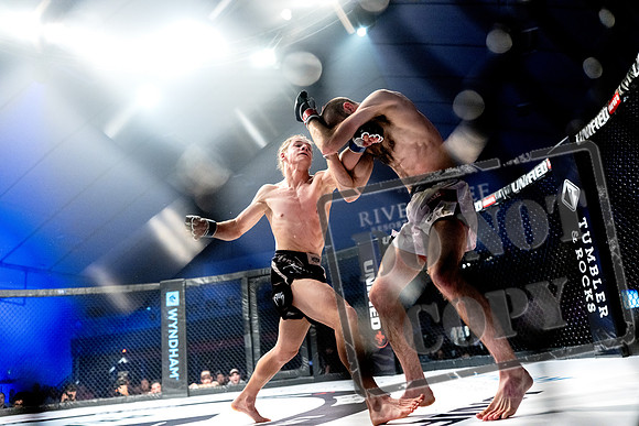 Volodymyr Zakharevych vs Tyler Gisele-0141