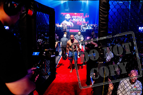 Jake Craig vs Don'Tale Mayes-0007