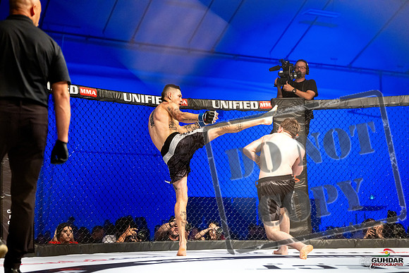 Rob Stasiuk vs. Kol Dunbar-0103