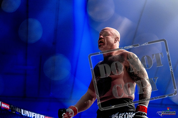 Jake Craig vs Don'Tale Mayes-0057