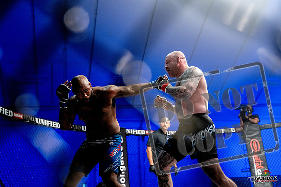 Jake Craig vs Don'Tale Mayes-0089