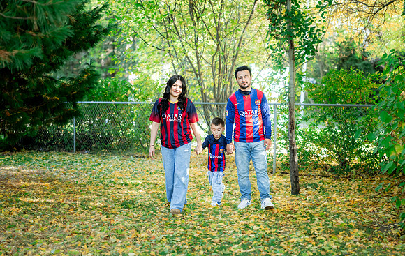 Bezhan Ayam Family Pictures Sep 27 2026-0363