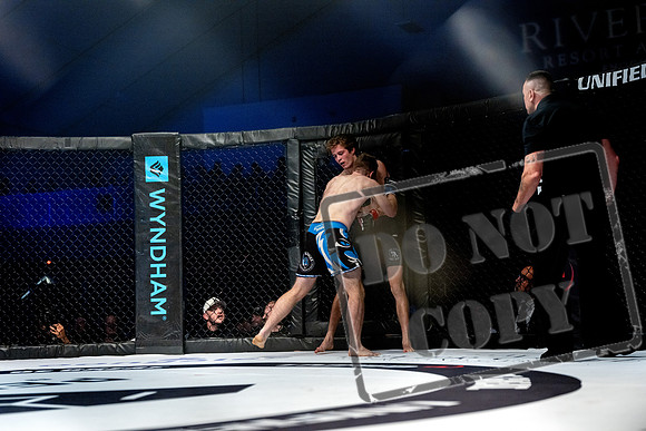 TODD BIRD VS. QUYNN MAISONNEUVE-0100