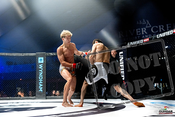 Edwyn Petrea vs. Shodmon Pirimsoev-0100