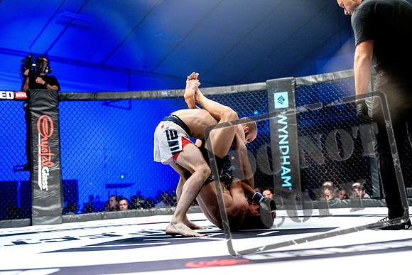 Volodymyr Zakharevych vs Tyler Gisele-0105