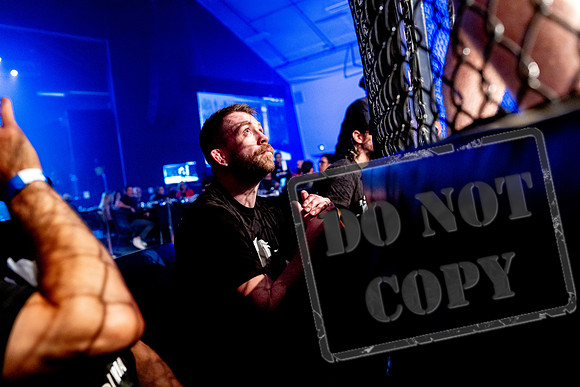 TODD BIRD VS. QUYNN MAISONNEUVE-0105