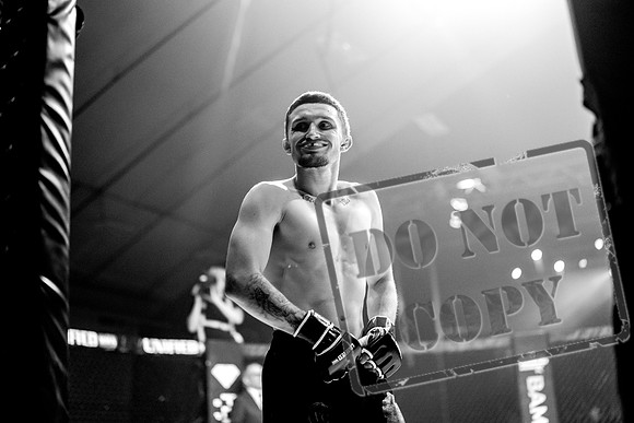 TRAN LE VS. ANTON SITALO-0008