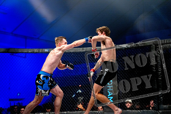 TODD BIRD VS. QUYNN MAISONNEUVE-0108