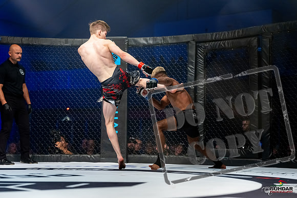 GABRIEL BROWN-VS-SAJID RAIHAN-0084